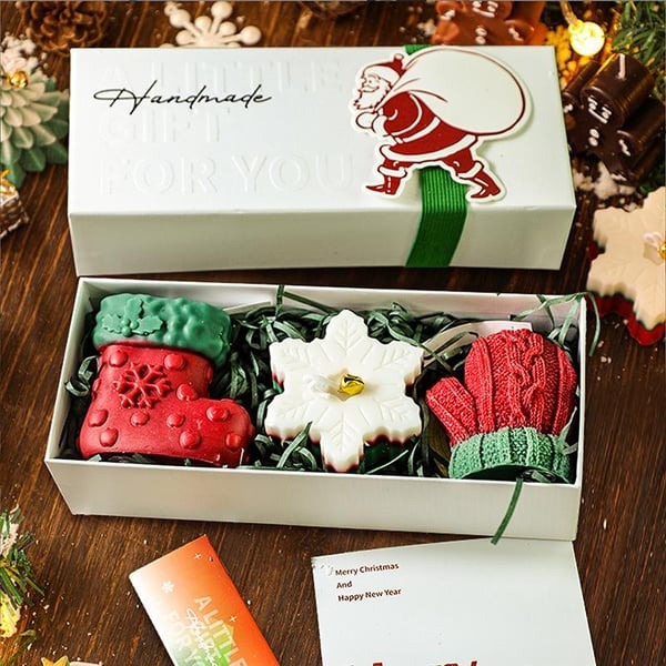 🕯️Cute Festive Scented Candles | Handmade Christmas Gift Set - Aromatherapy & Perfect Holiday Decor(Add 6, Get 1 Free)